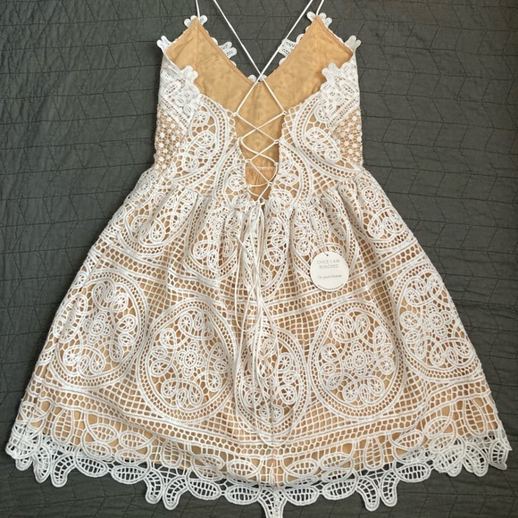 JAUS - The Mendoza Dress - Picture 7 of 7